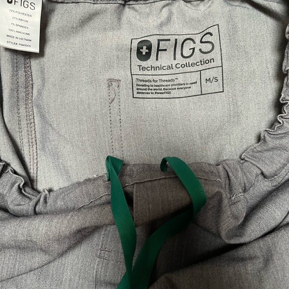 FIGS men’s scrub pants - Picture 3 of 3